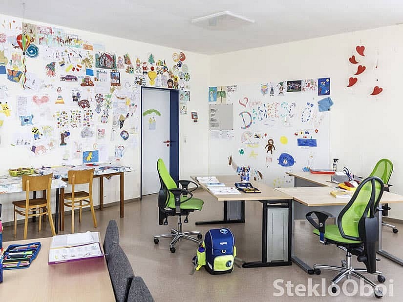 Холст Active Magnetic Whiteboard в учебном классе